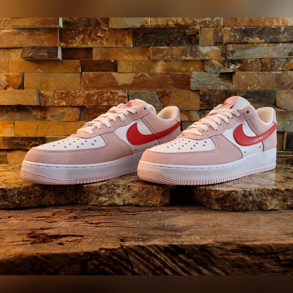 Nike Air Force 1 '07' -LOVE LETTER- Size:10.5 - Picture 4 of 15